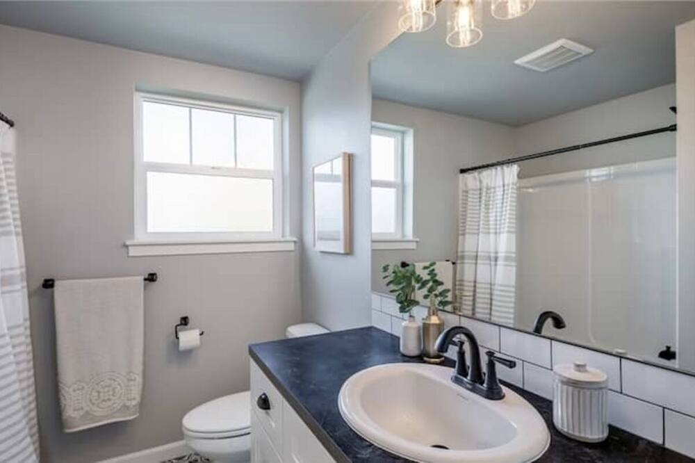 Photo of Bathroom in Northwest Everett