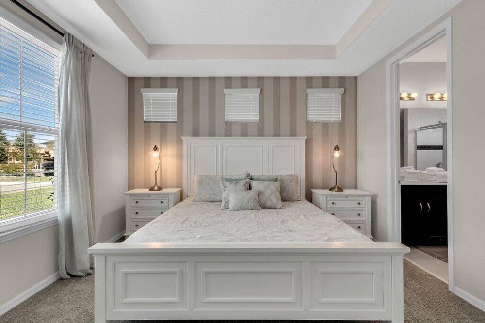 Photo of Others in Four Corners