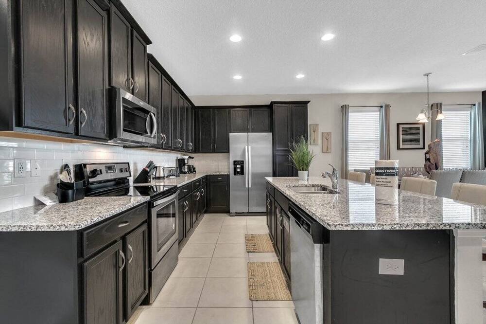 Photo of Others in Four Corners