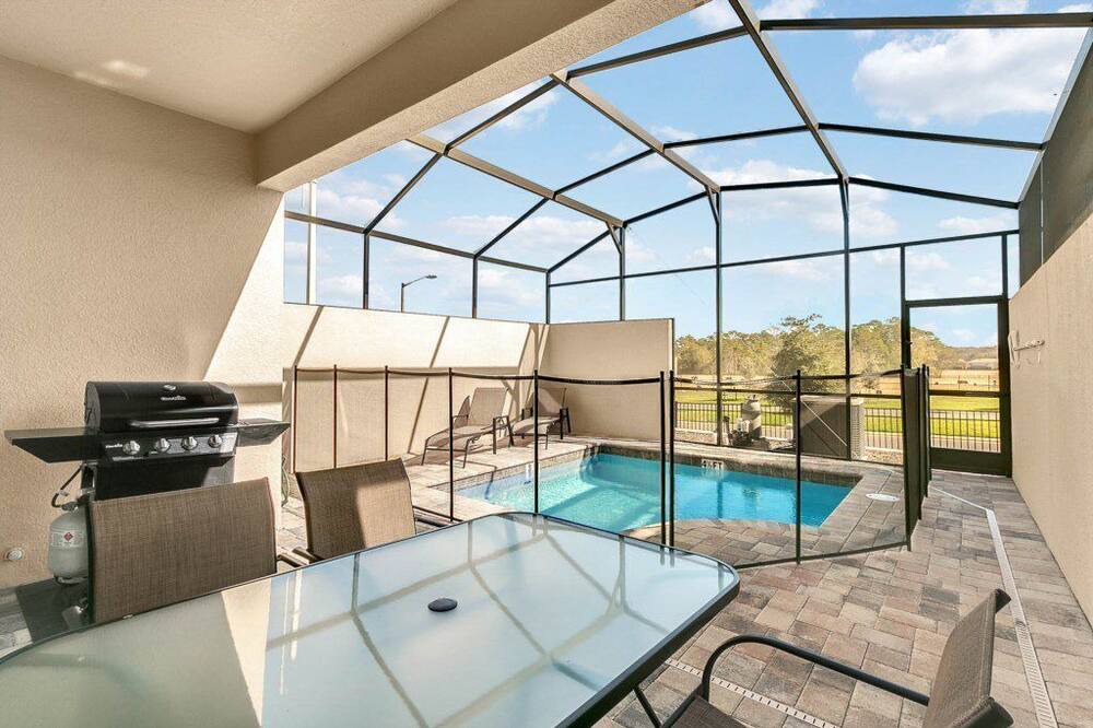 Photo of Others in Four Corners