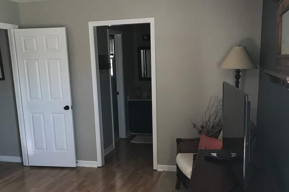 Photo of Bedroom in Antioch