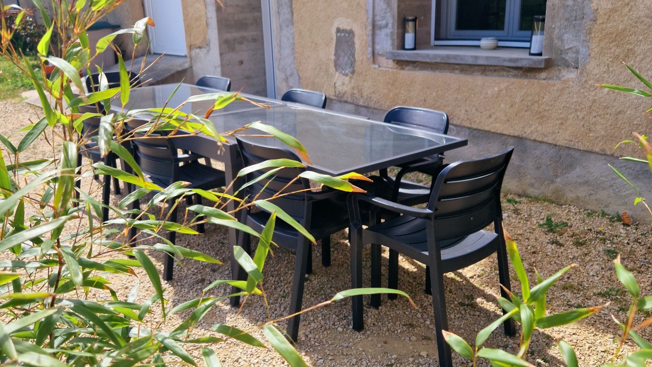 Photo of Outdoor in Alixan