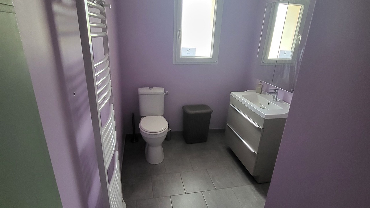 Photo of Others in Alixan