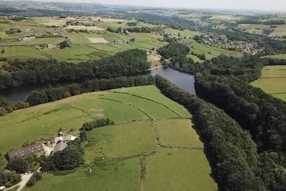 Photo of Others in Sowerby Bridge