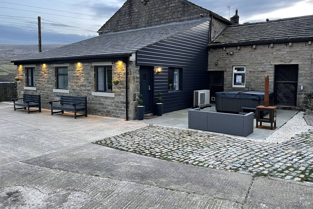 Photo of Others in Sowerby Bridge