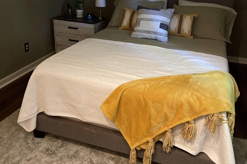 Photo of Bedroom in Pollock Pines