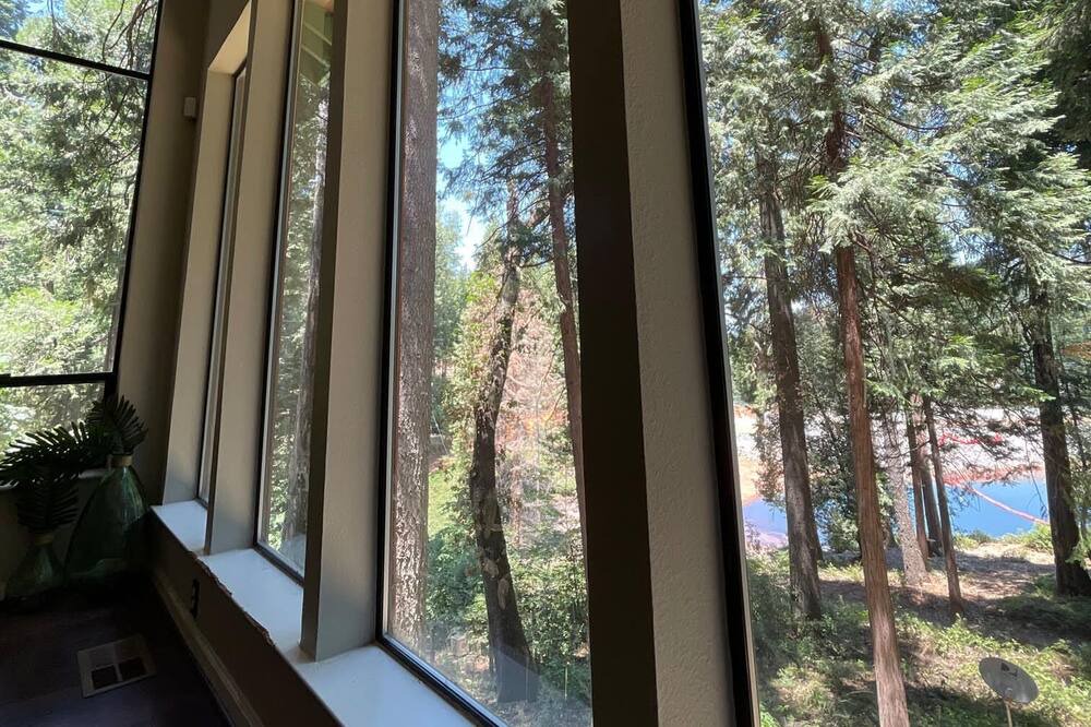Photo of Others in Pollock Pines