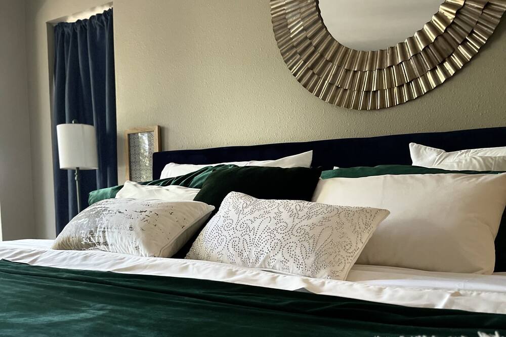 Photo of Bedroom in Pollock Pines