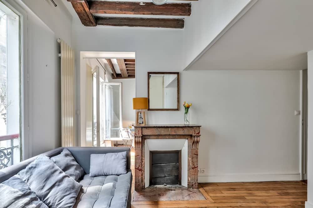 Photo of Livingroom in Notre Dame