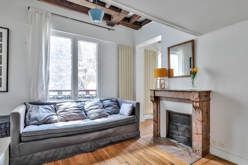 Photo of Livingroom in Notre Dame