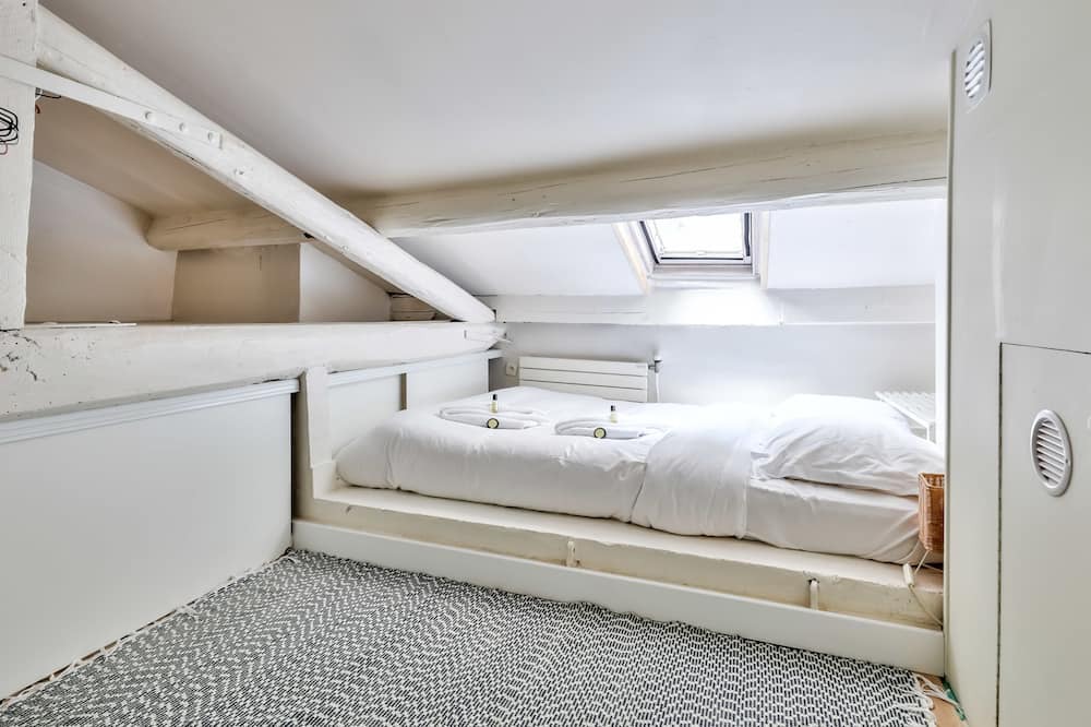Photo of Bedroom in Notre Dame