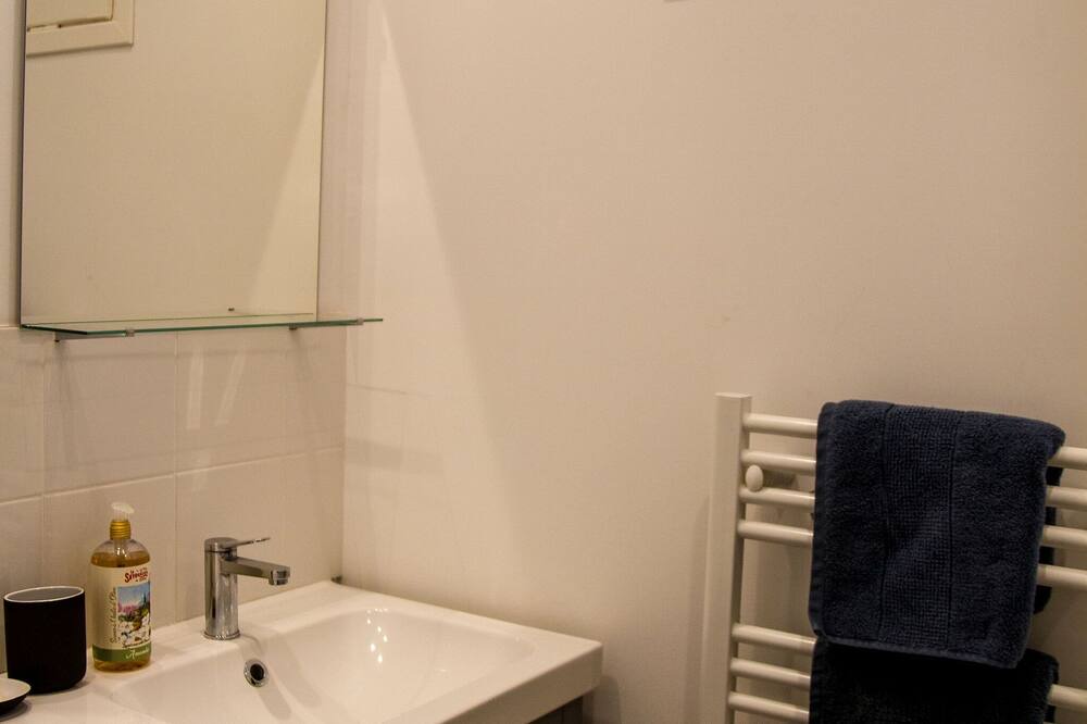 Photo of Bathroom in Dieulefit