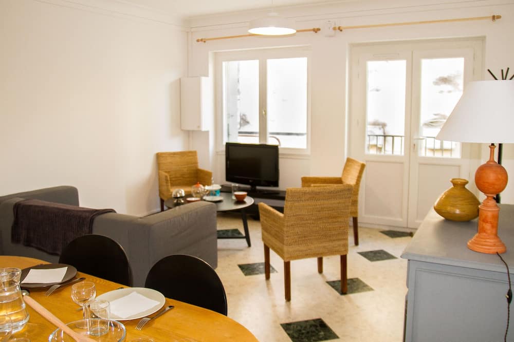 Photo of Livingroom in Dieulefit