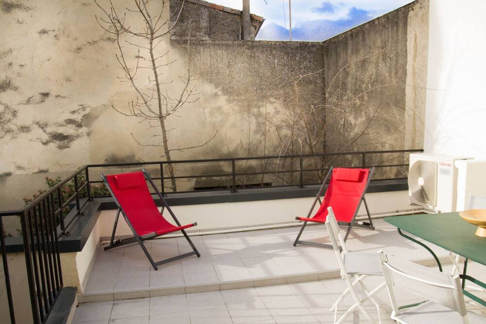 Photo of Patio Balcony in Dieulefit