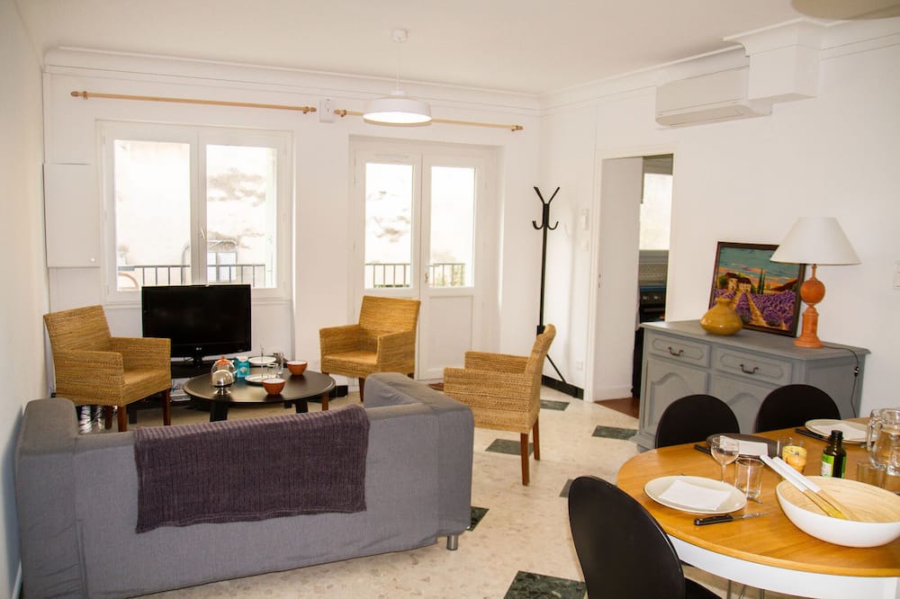 Photo of Livingroom in Dieulefit