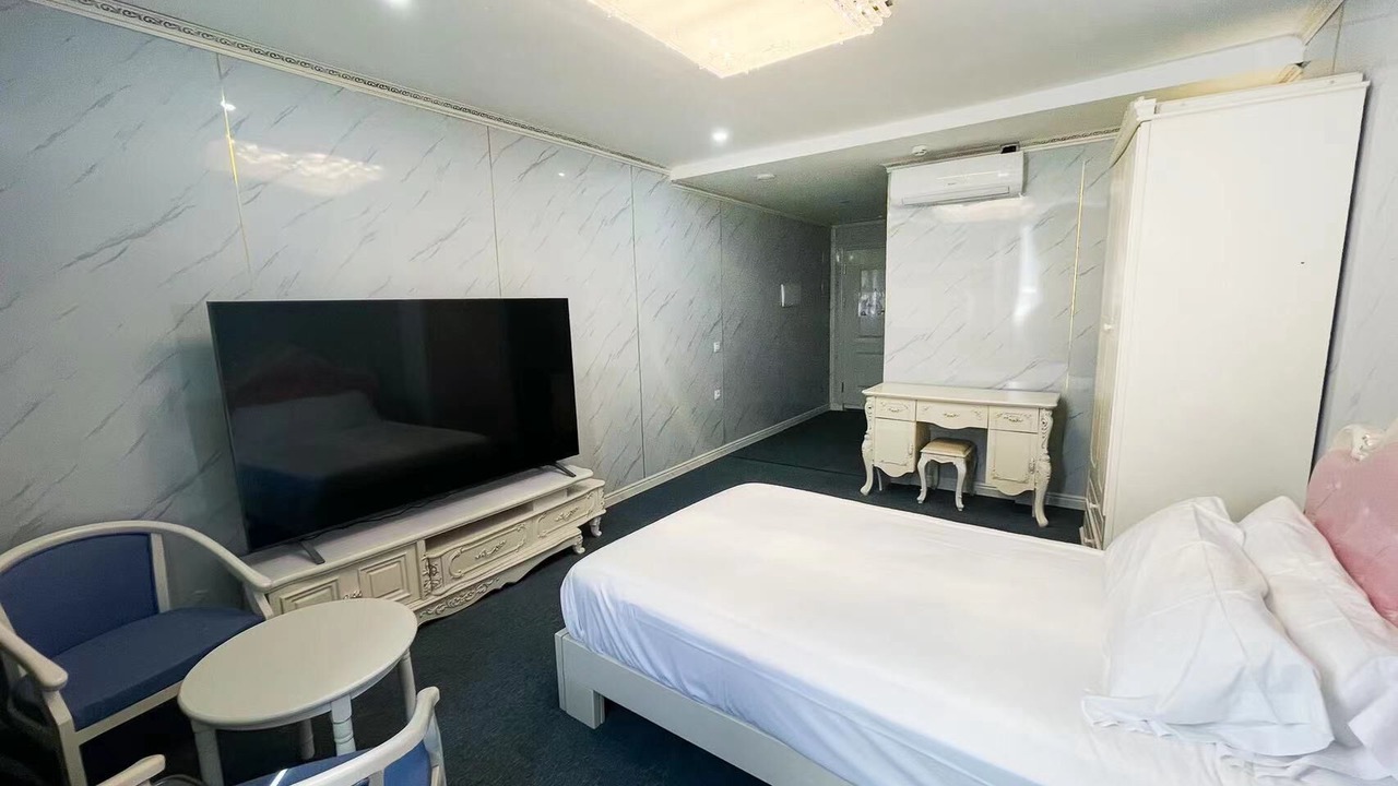 Photo of Bedroom in Manises