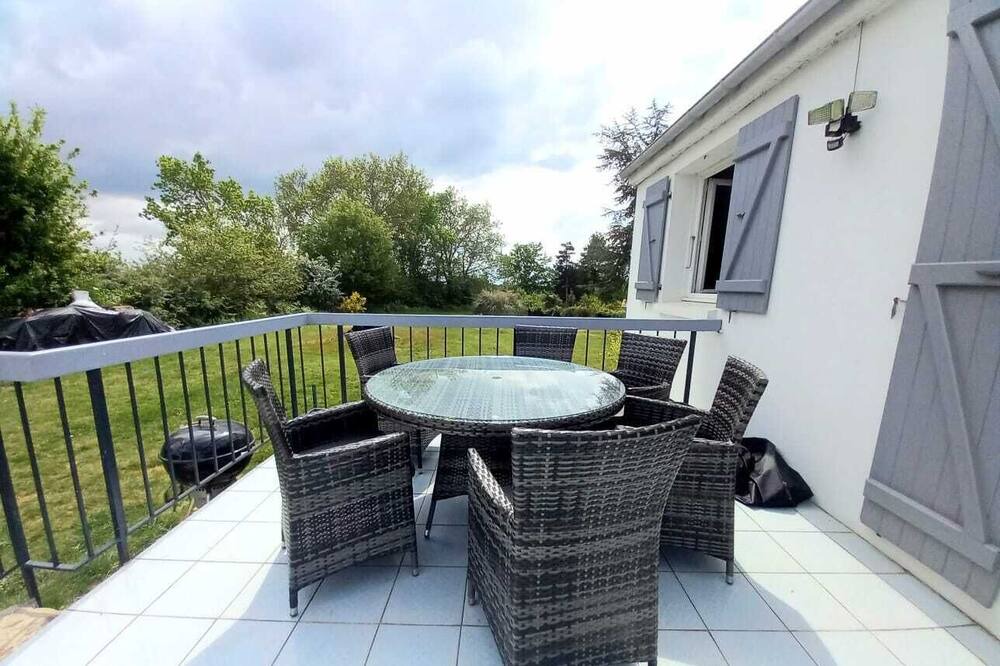 Photo of Patio Balcony in Rosnay