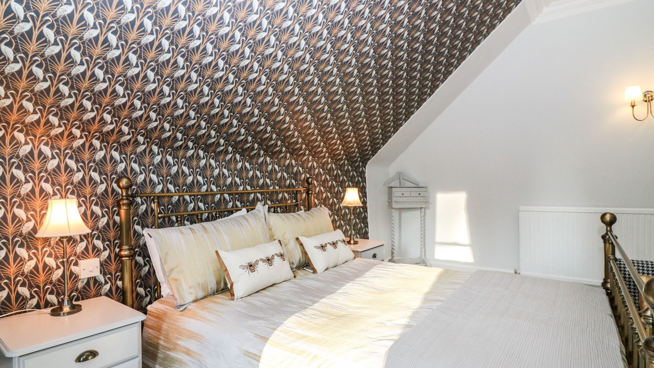 Photo of Others in Old Deer