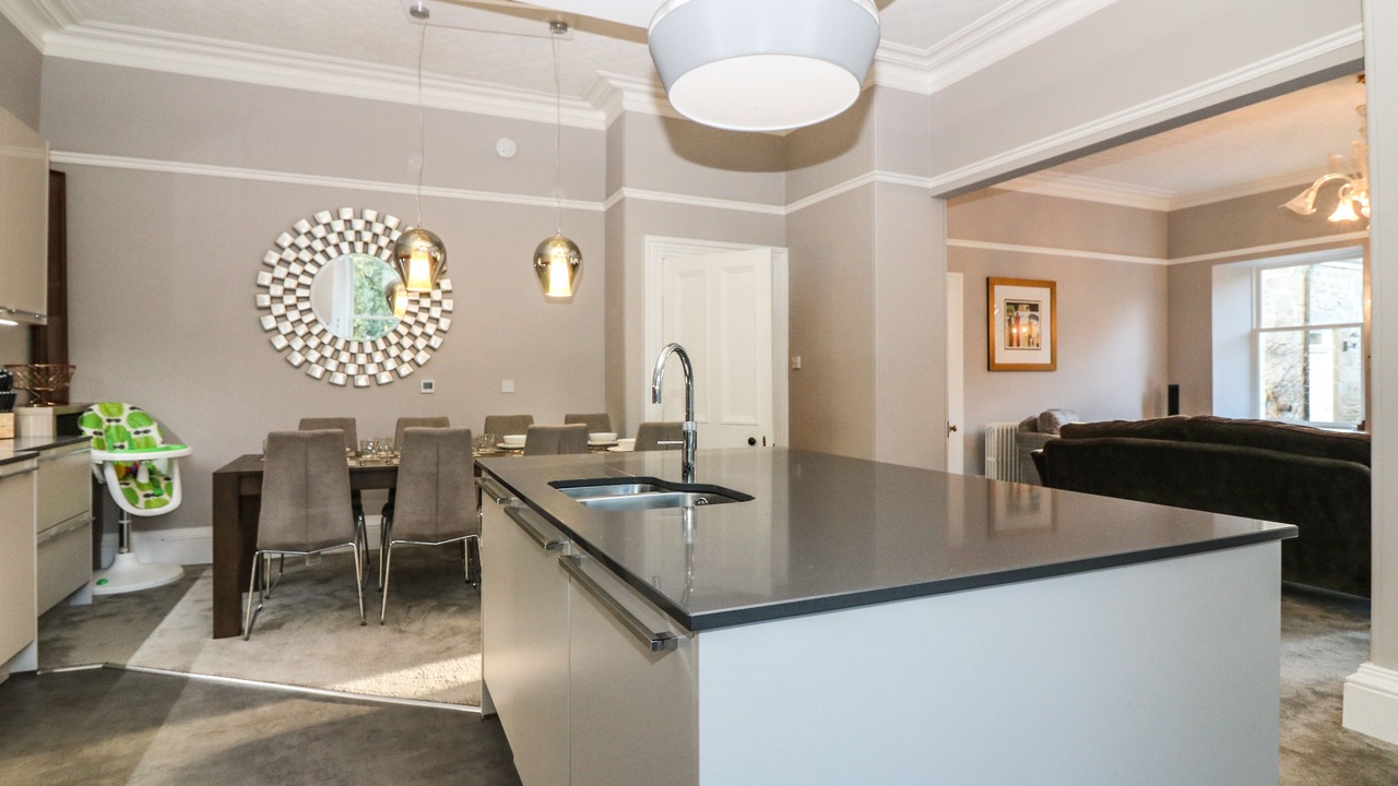 Photo of Others in Old Deer