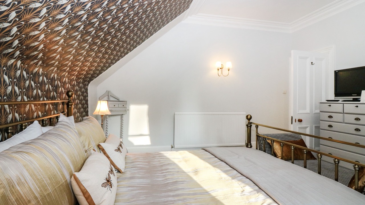 Photo of Others in Old Deer