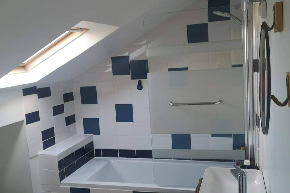 Photo of Bathroom in Couvains