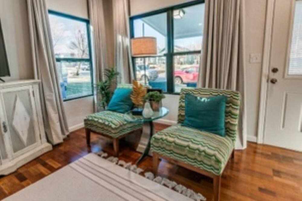 Photo of Bedroom in Guthrie