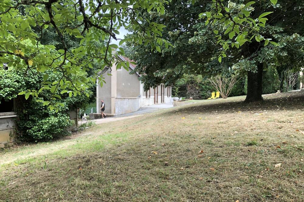 Photo of Outdoor in Pays-de-Belves