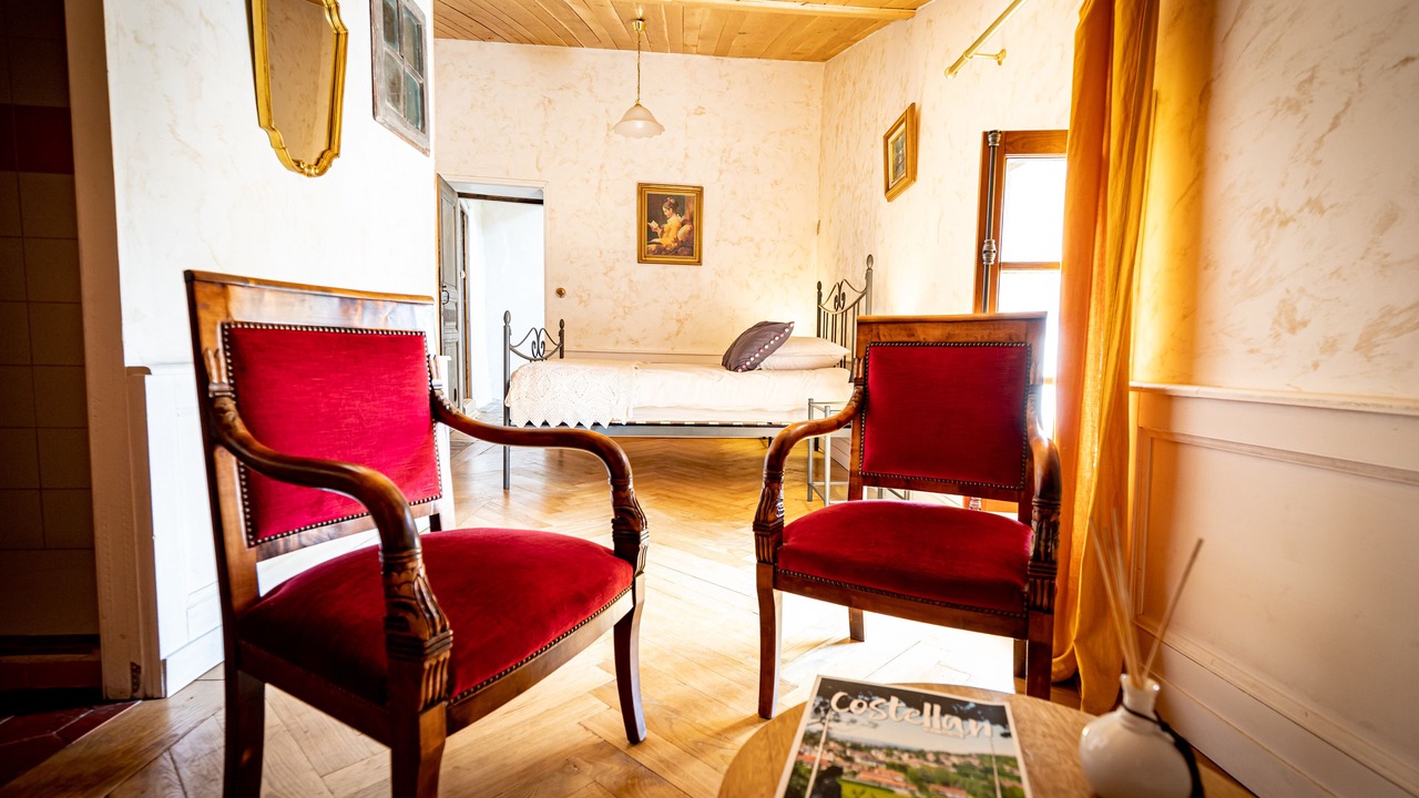 Photo of Bedroom in Montluel
