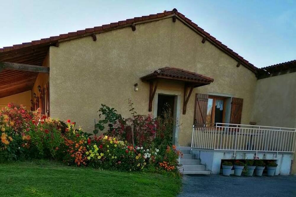 Photo of Outdoor in Landorthe