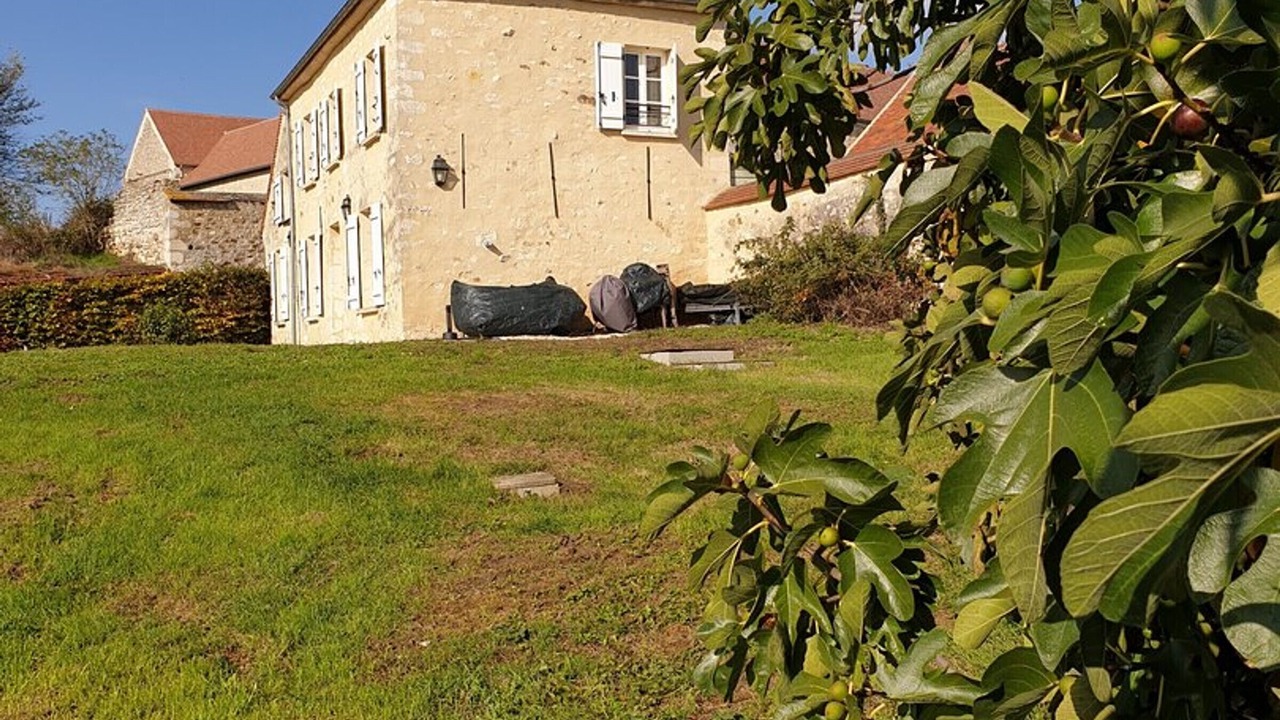 Photo of Outdoor in Theuville