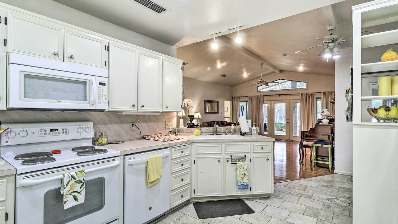 Photo of Kitchen in Salado