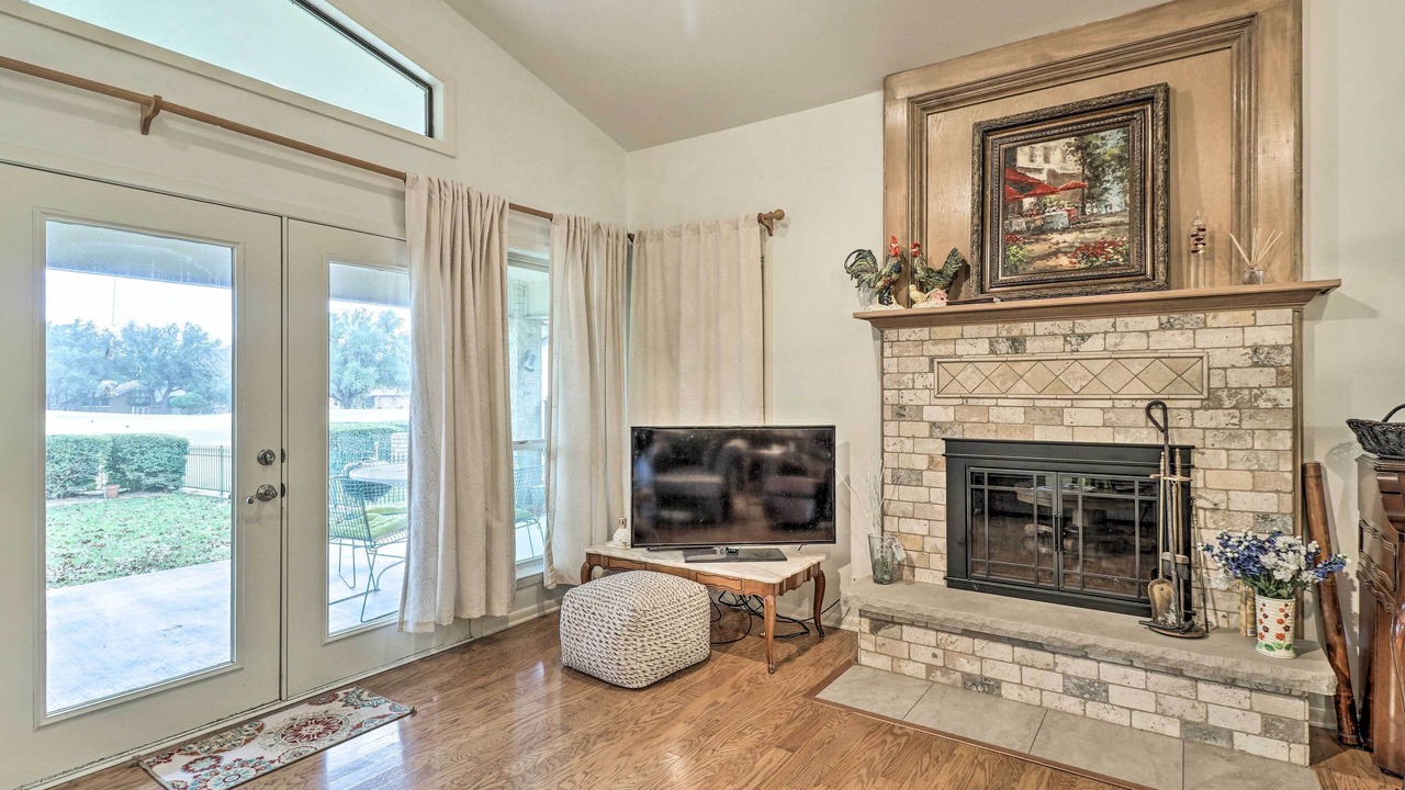Photo of Livingroom in Salado