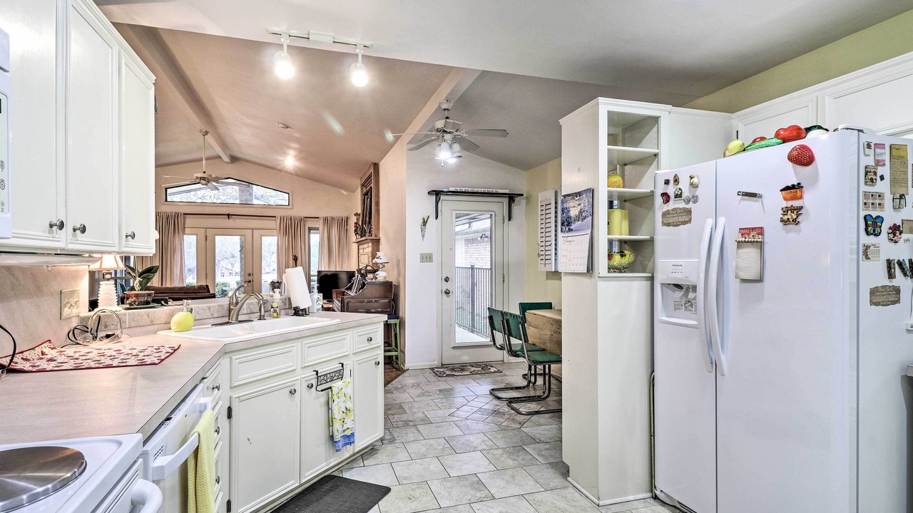 Photo of Kitchen in Salado
