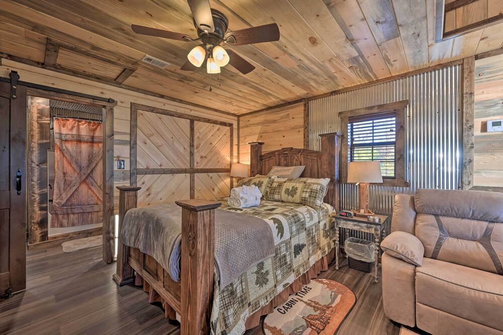 Photo of Bedroom in Broken Bow
