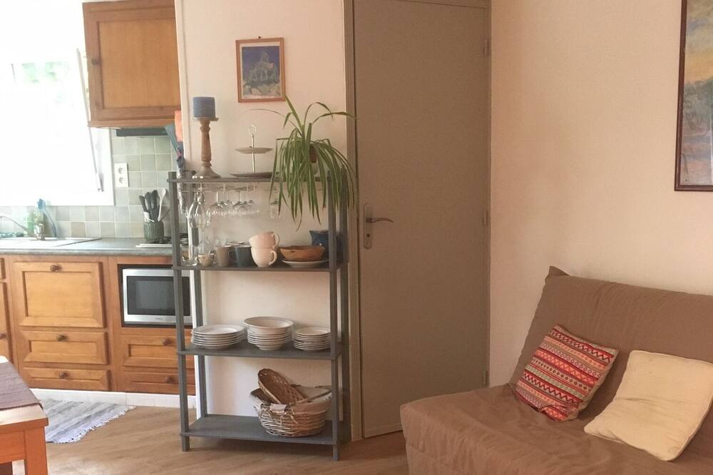 Photo of Livingroom in Saint-Amans-Valtoret