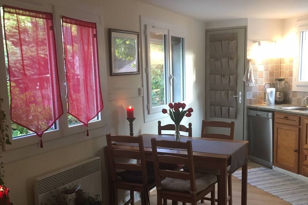 Photo of Kitchen in Saint-Amans-Valtoret