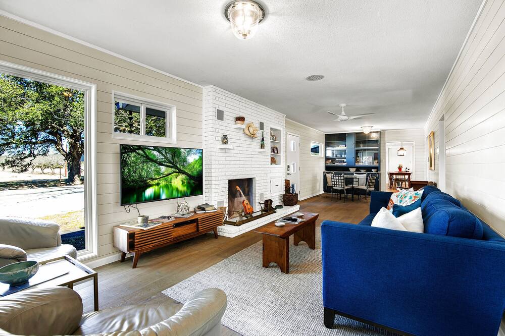 Photo of Bedroom in Albert