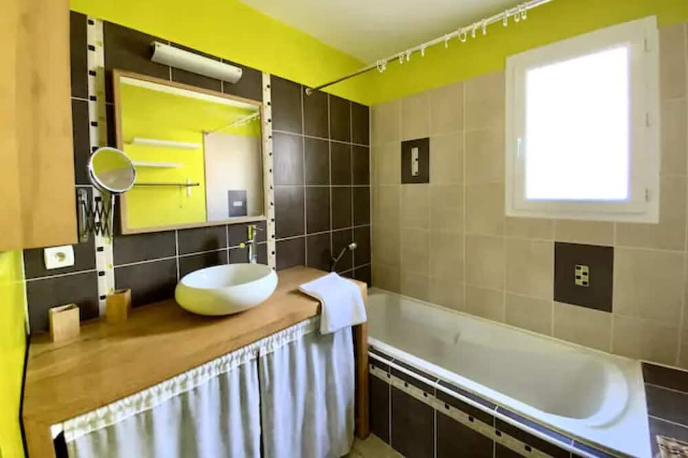 Photo of Bathroom in Moulezan