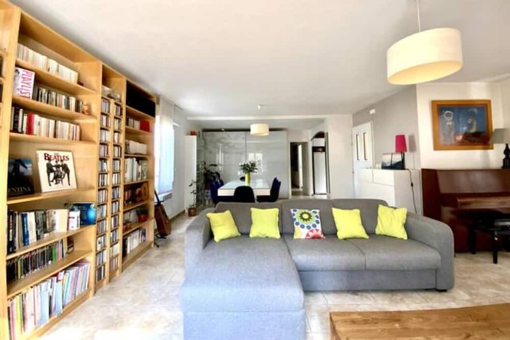 Photo of Others in Moulezan