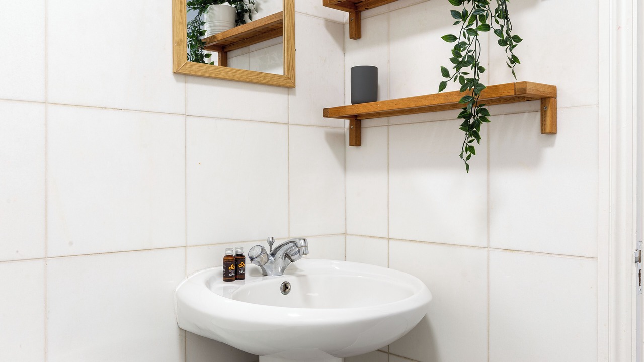 Photo of Bathroom in Spitalfields