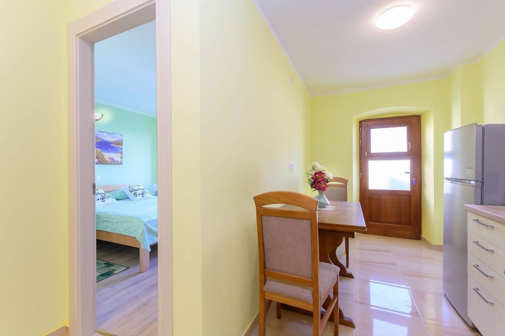 Photo of Livingroom in Pican