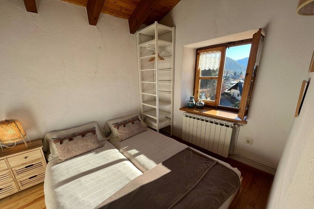 Photo of Bedroom in Prullans