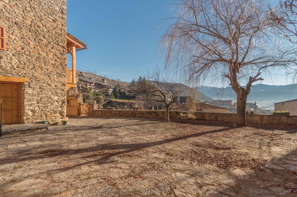 Photo of Outdoor in Prullans