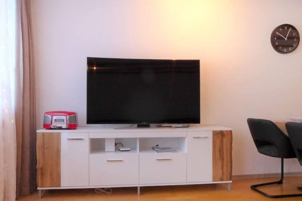Photo of Bedroom in Taesch