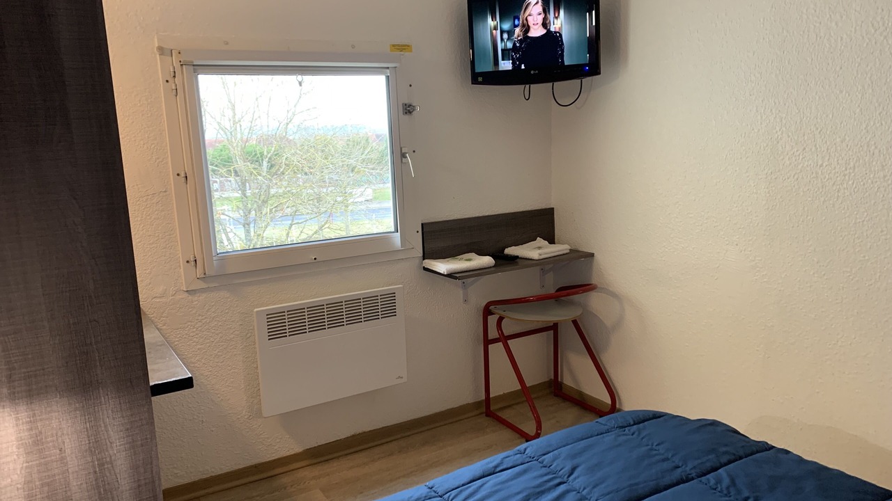 Photo of Bedroom in Nouan-sur-Loire