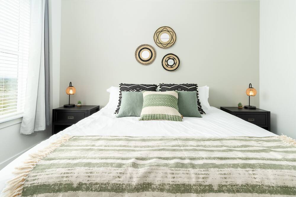 Photo of Bedroom in Draper