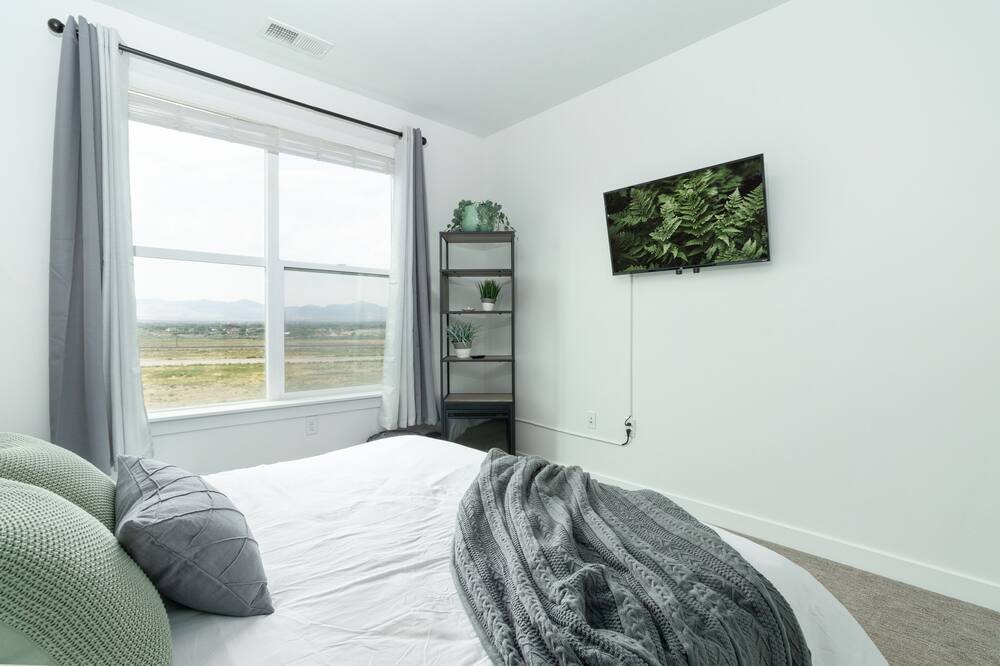 Photo of Bedroom in Draper