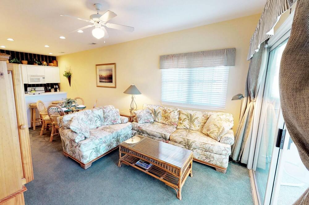 Photo of Livingroom in Sea Trail