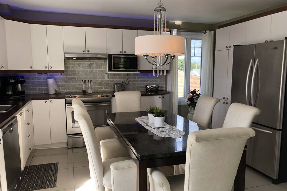 Photo of Kitchen in Saint-Hubert