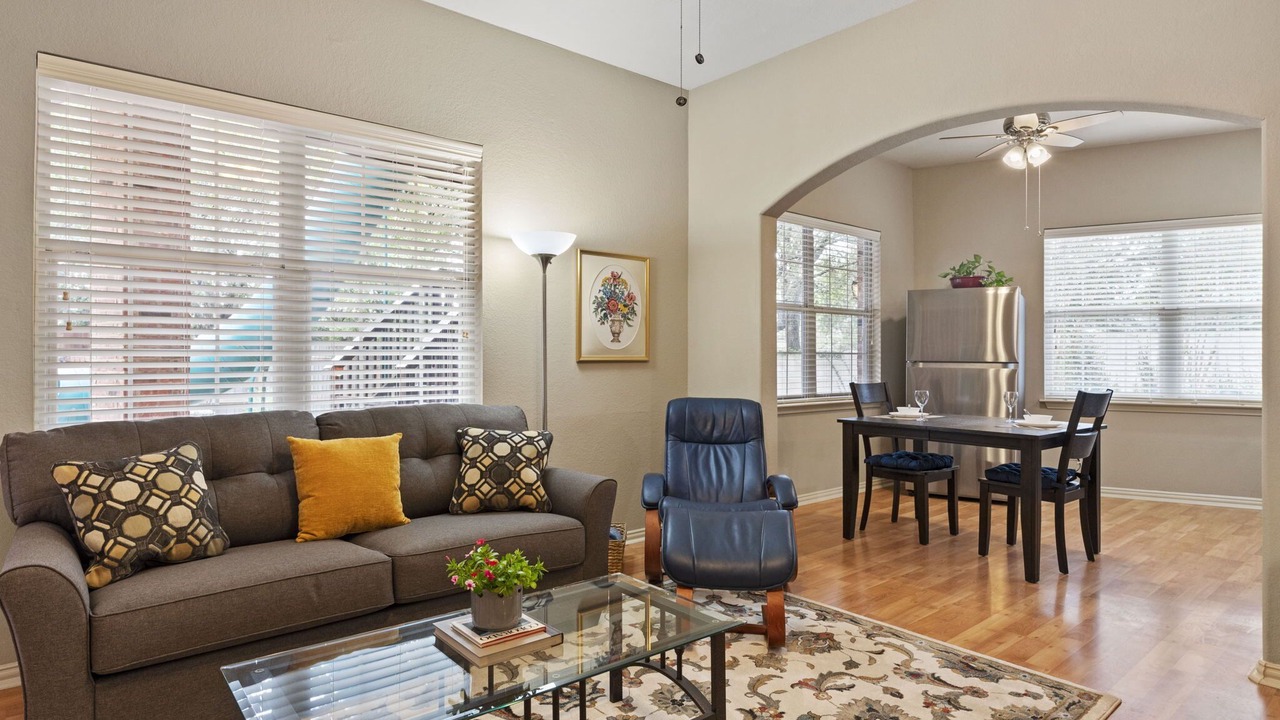Photo of Livingroom in Circle C Ranch